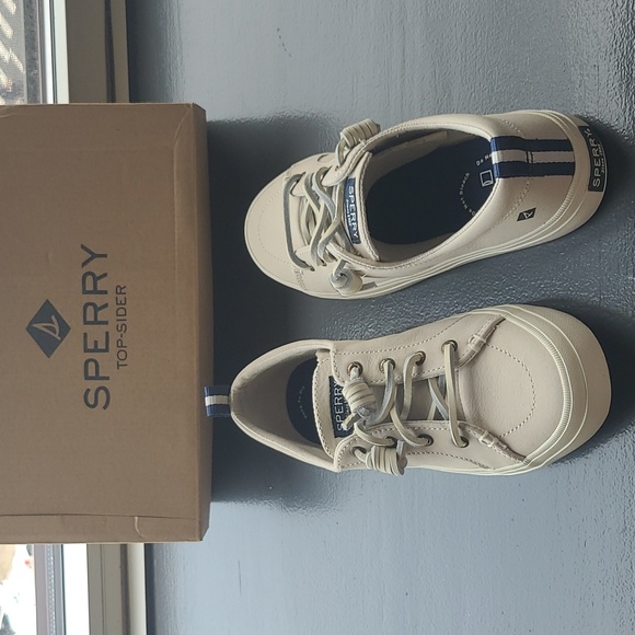 SPERRY Leather Sneakers - Picture 8 of 12